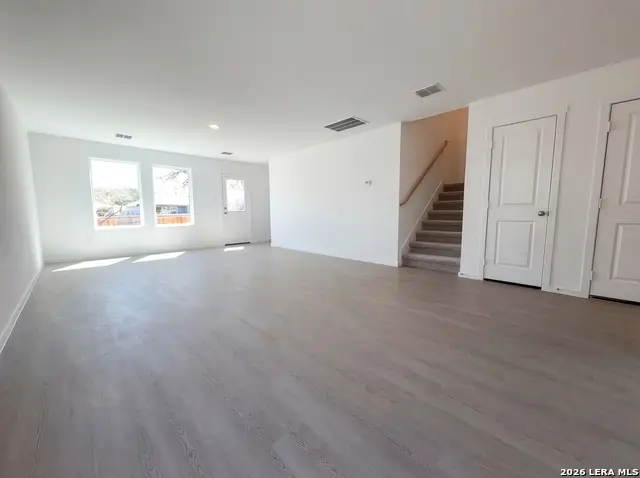 129 Amy Aly, San Antonio, TX 78253 - #3