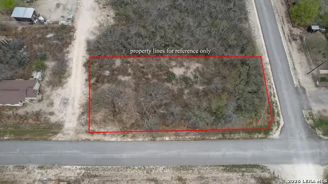 537 Matteson South, La Pryor, TX 78872 - #1