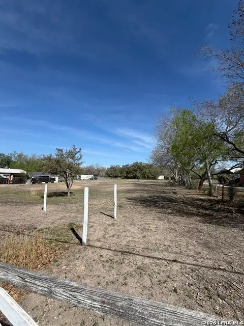 1555 W Villaret, San Antonio, TX 78224 - #3