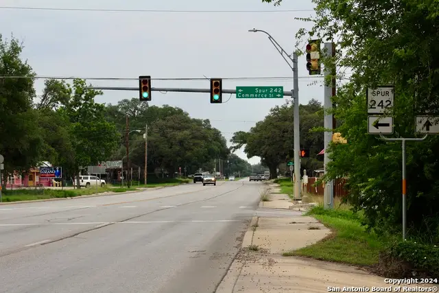 707 Commerce, Pleasanton, TX 78064 - #1