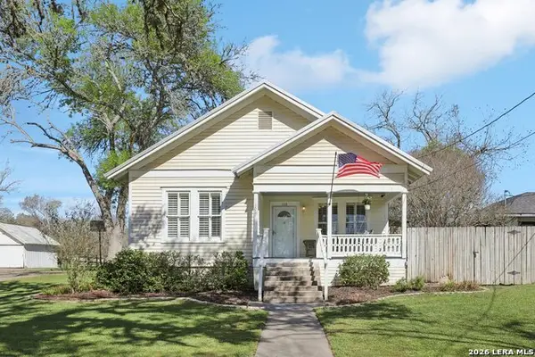 108 Kroschel, Hallettsville, TX 77964