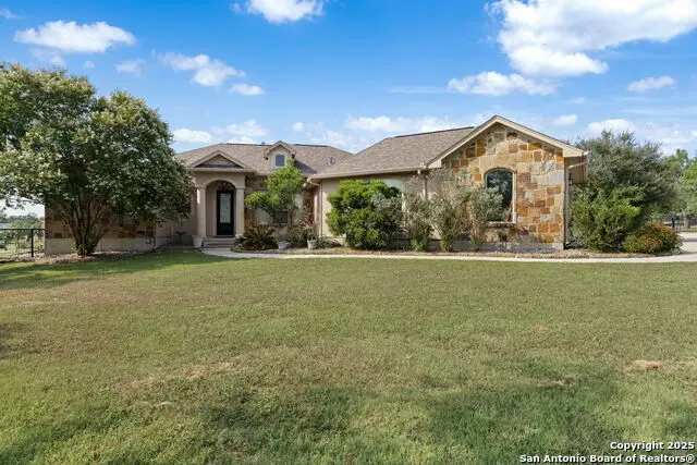 438 County Road 367, Hondo, TX 78861 - #1