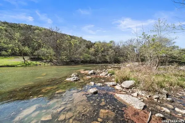 1352 Ponderosa, New Braunfels, TX 78132