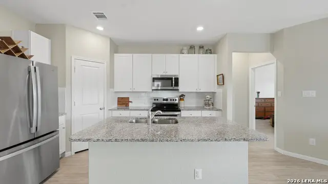 2717 San Martin, Seguin, TX 78155 - #3