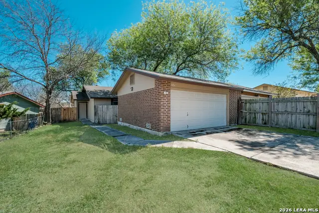 1326 Bayou Dr S, San Antonio, TX 78245 - #2