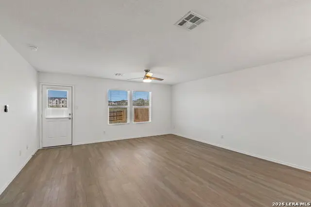 3823 Casado, Converse, TX 78109 - #3