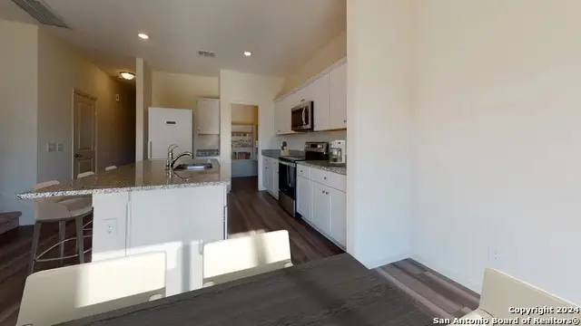 7246 King Bend, San Antonio, TX 78252 - #3