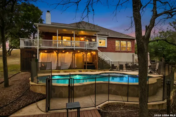 9902 Alms Park, San Antonio, TX 78250