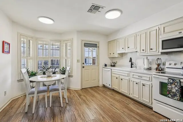 2611 Eisenhauer #1403, San Antonio, TX 78209 - #3