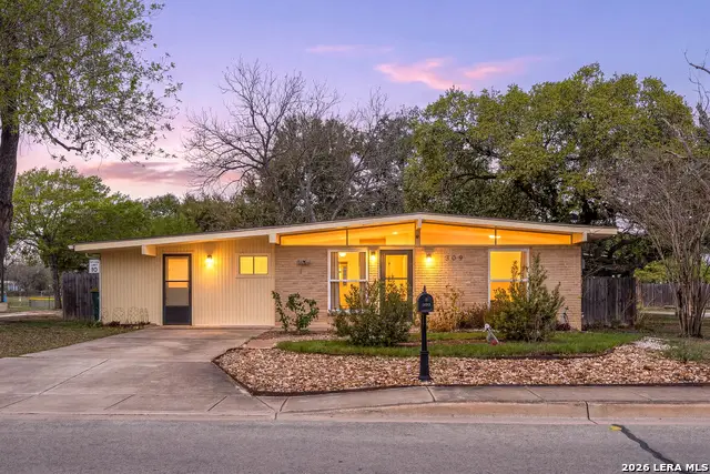 309 North Blvd, Universal City, TX 78148 - #1