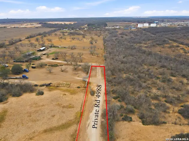 4988 S Loop 1604 E, Elmendorf, TX 78112 - #3