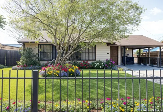 1210 Mccauley, San Antonio, TX 78224 - #1