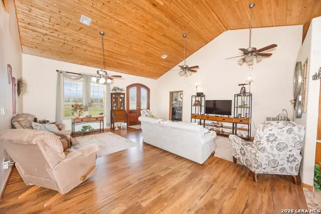 15980 County Road 582, La Coste, TX 78039 - #2