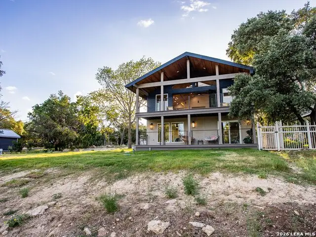 874 Lakebreeze Dr, Canyon Lake, TX 78133 - #2
