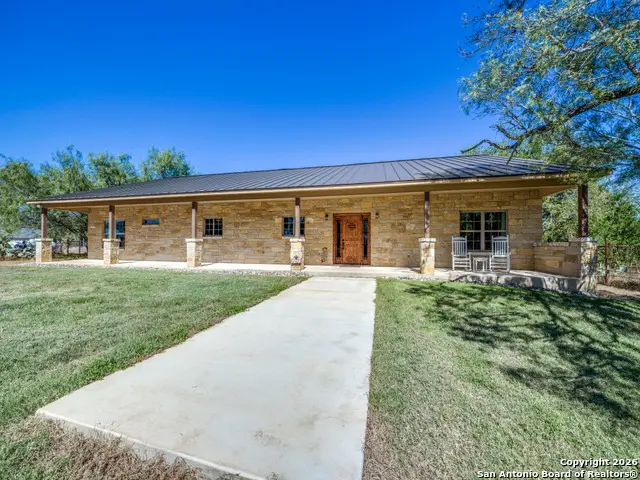 6472 Bluntzer Rd, Jourdanton, TX 78026 - #1