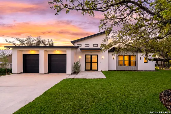 707 Lone Cir, San Antonio, TX 78260