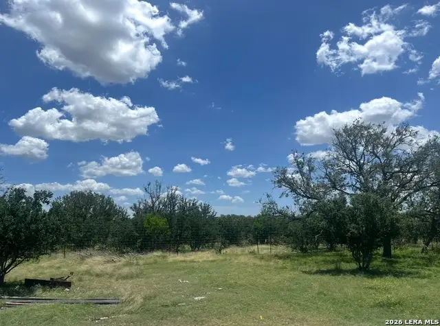 22 N Deer Valley Rd, Uvalde, TX 78801 - #1