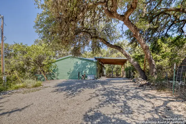 23942 Us Highway 83, Concan, TX 78838 - #3