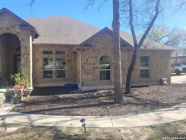 218 Champions Blvd, La Vernia, TX 78121 - #2