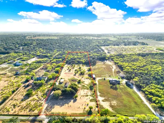 386 County Road 763, Devine, TX 78016 - #1