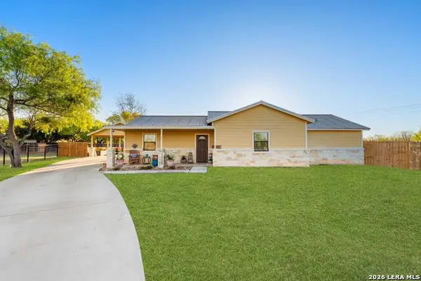 201 Bryan, Jourdanton, TX 78026