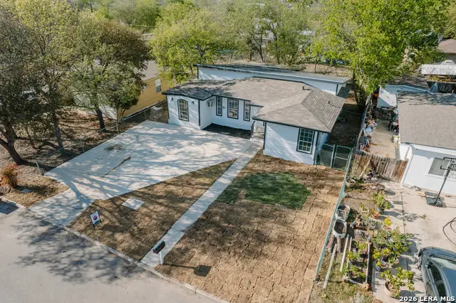 115 Huxley Dr, San Antonio, TX 78218 - #3