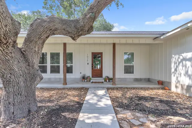 1026 Timbercrest, Pleasanton, TX 78064 - #2