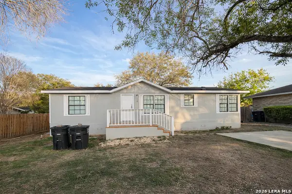 938 Patricia Ann, Poteet, TX 78065