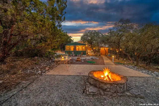 496 County Road 246, Hondo, TX 78861 - #3