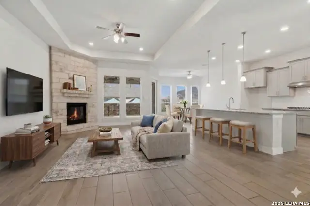 416 Pyrmont, New Braunfels, TX 78132 - #2