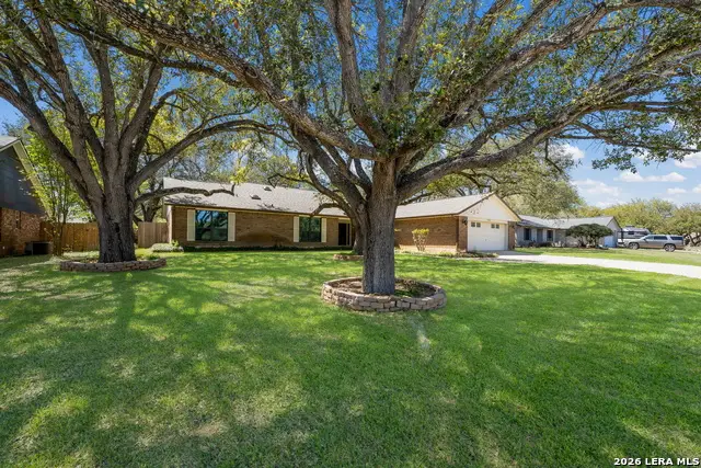 1115 Cardinal, Pleasanton, TX 78064 - #1