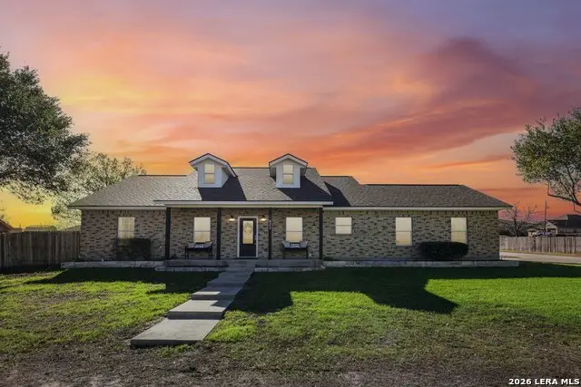 825 Chambord, Falls City, TX 78113 - #2