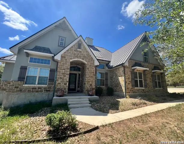 166 Big Oak Dr, Adkins, TX 78101 - #1