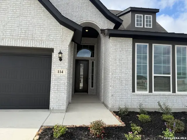 114 Cherrybark Oak, Castroville, TX 78009 - #3