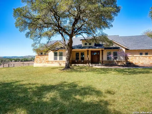 676 Highgate Dr, Bandera, TX 78003 - #1