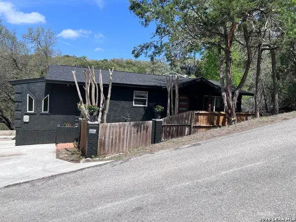 1156 Deerwood, Canyon Lake, TX 78133