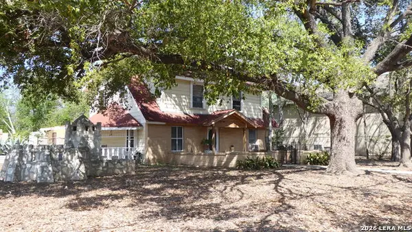 823 Darby, San Antonio, TX 78207