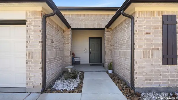 832 Nodding Nixie, Seguin, TX 78155