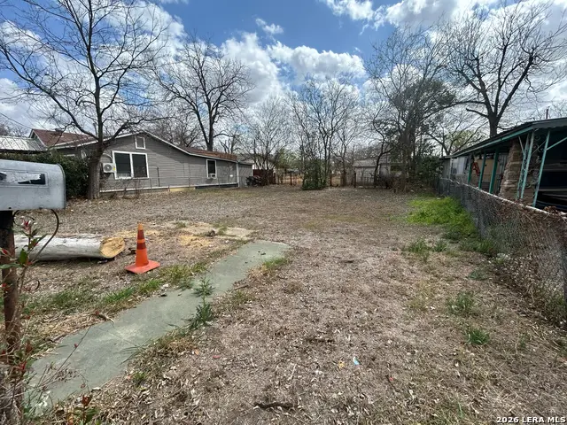 1612 San Patricio, San Antonio, TX 78207 - #3