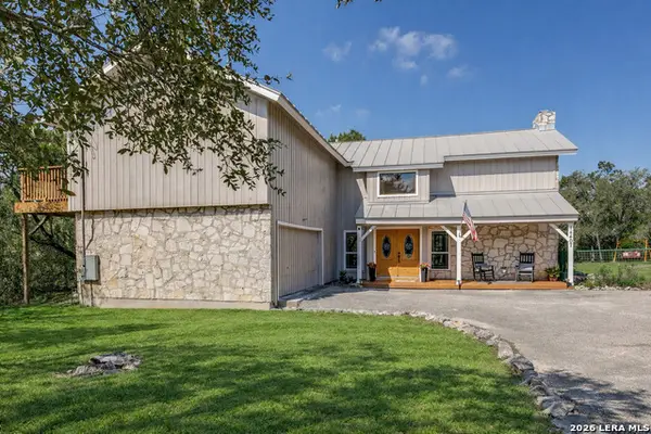 14407 Star Cross Trail, Helotes, TX 78023