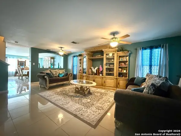 1235 Autumn Moon, San Antonio, TX 78245