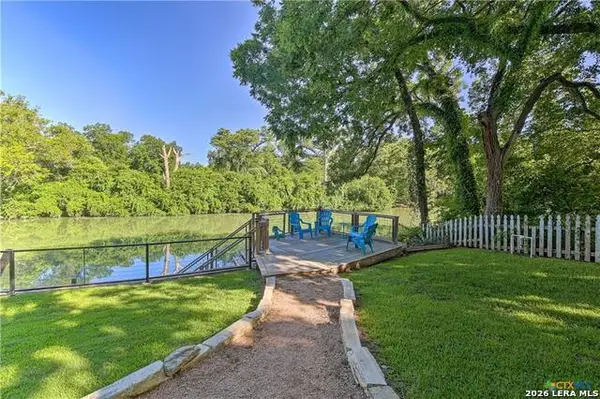 44 River Oak, Seguin, TX 78155
