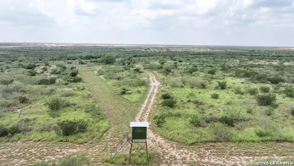 50 Ranch Road, Freer, TX 78376