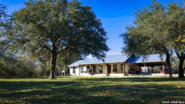 7869 County Road 203, Beeville, TX 78102 - #2
