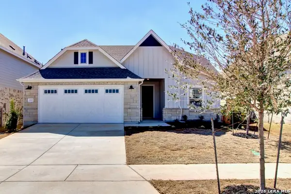 747 Navarro Street, New Braunfels, TX 78132