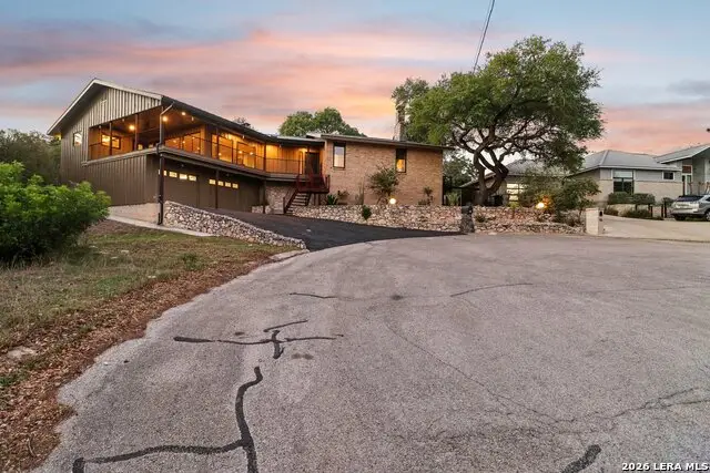 714 Starcrest, New Braunfels, TX 78130 - #2