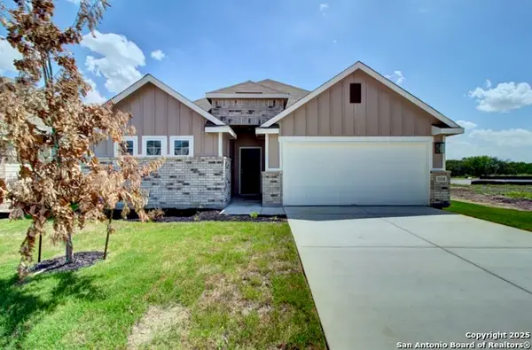 2506 White Daisy Hill, Converse, TX 78109