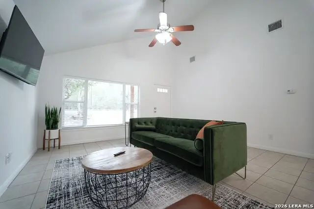 685 Ridgerock Dr, Canyon Lake, TX 78133 - #3