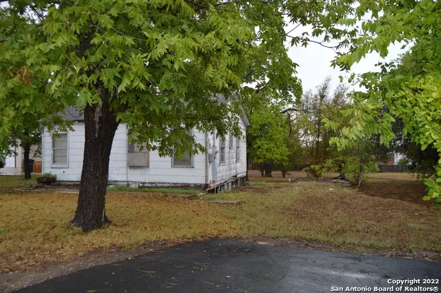 2830 Morningside Dr., New Braunfels, TX 78130 - #3