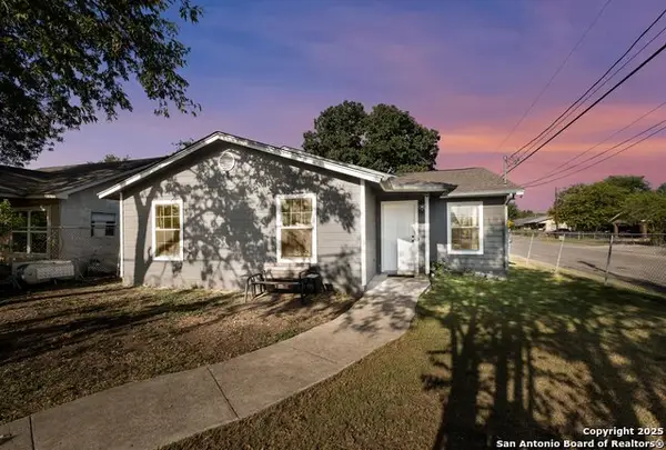 2203 19th, San Antonio, TX 78207